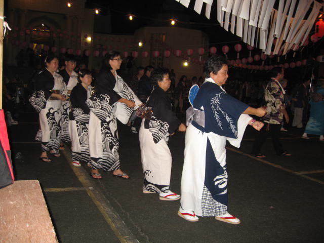 Nuuanu Bon Dance 05